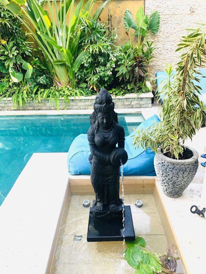 Villa Carissa Seminyak Centre, Bali By Le Ciel Hospitality 외부 사진